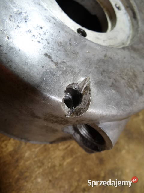 dekiel pokrywa sprzęgła MZ ETZ 250 pod dozownik