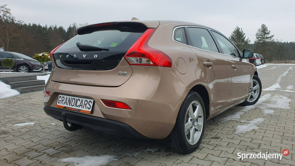 Volvo V40 20 D2 120 Momentum NAVI Półskóra świętokrzyskie Chmielnik sprzedam