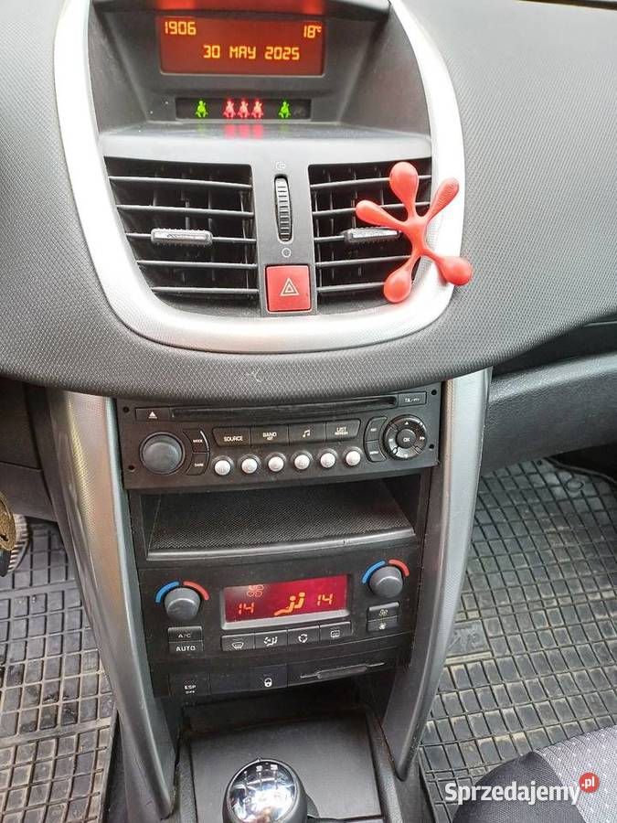 Peugeot 207 14 16v 88 1 właściciel w Kraju Strawczynek