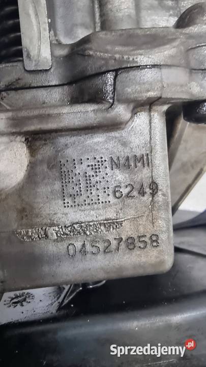 POMPA OLEJU OPEL ASTRA J IV ZAFIRA C MOKKA A