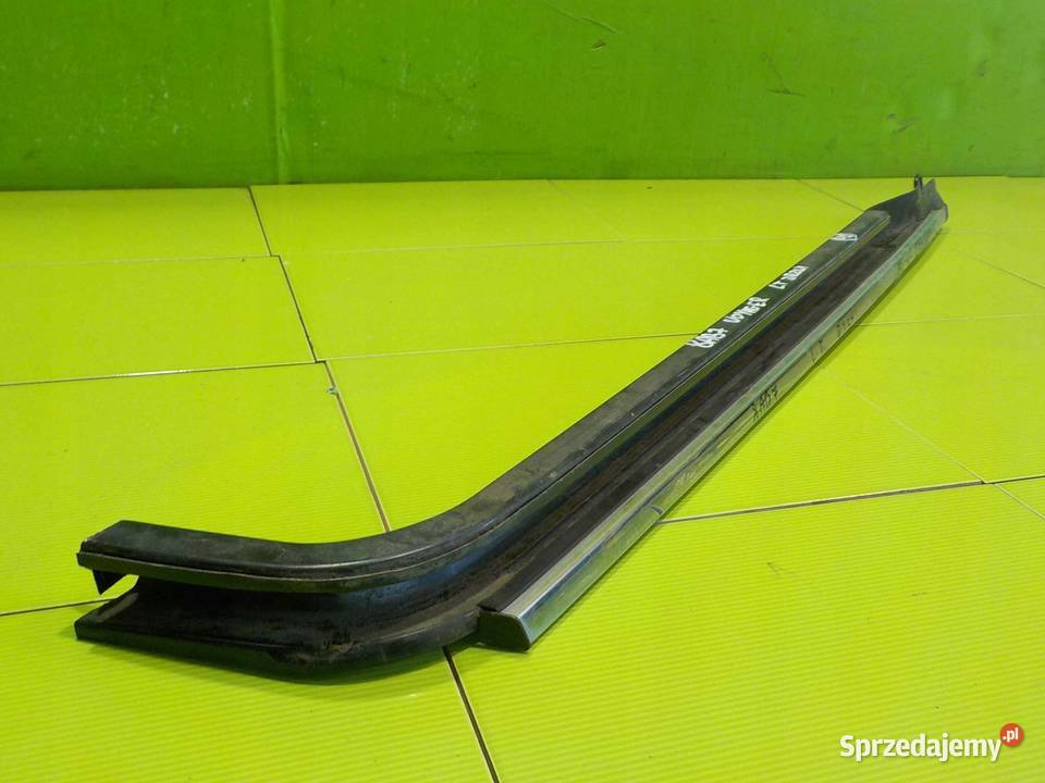 GRAND VOYAGER V szyna drzwi przesuwnych lewa