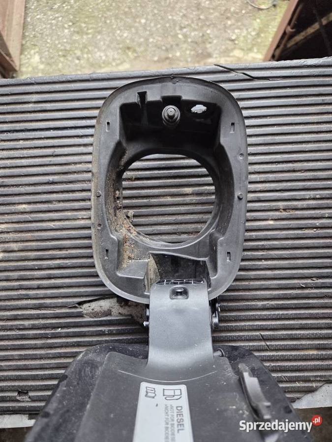 Klapka wlewu paliwa Audi A6 C6 kombi lift Łagów