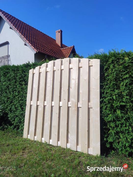 Płot Drewniany Deskowy Łuk Panel Gęsty wielkopolskie Witkowo