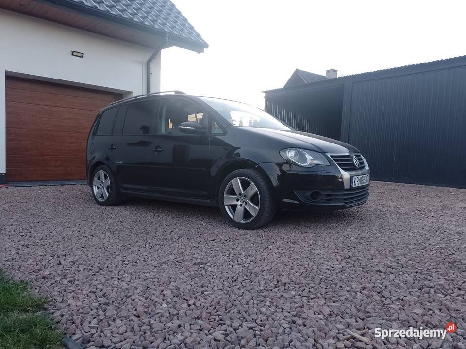 VW Touran 2010 303000km Stadniki