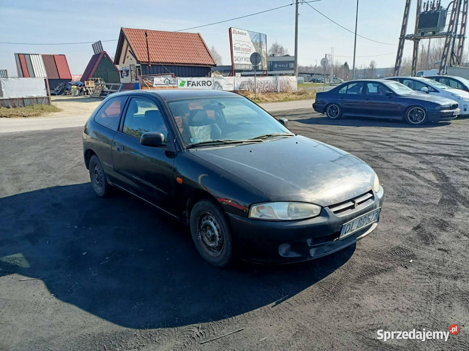 Mitsubishi Colt Mitsubishi Colt 13 98r CJ0 nieuszkodzony Colt