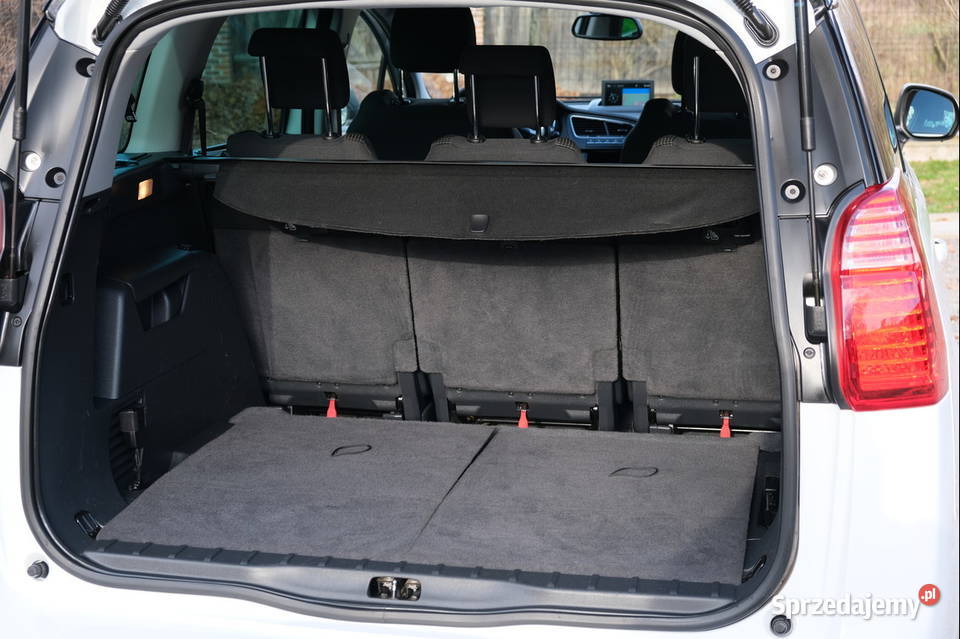 Peugeot 5008 FL 20 HDi 7miejsc Allure nawigacja Zamość