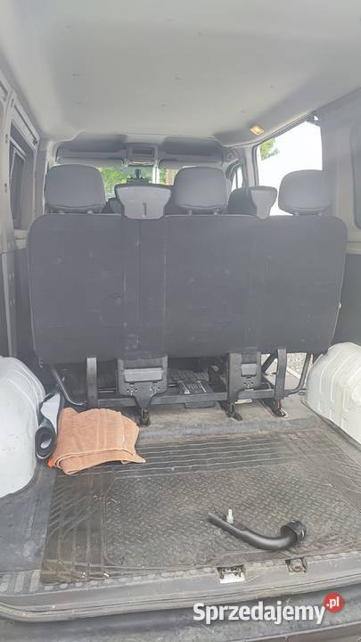 Sprzedam Nissan NV400 9 osobowy gniazdo AUX śląskie