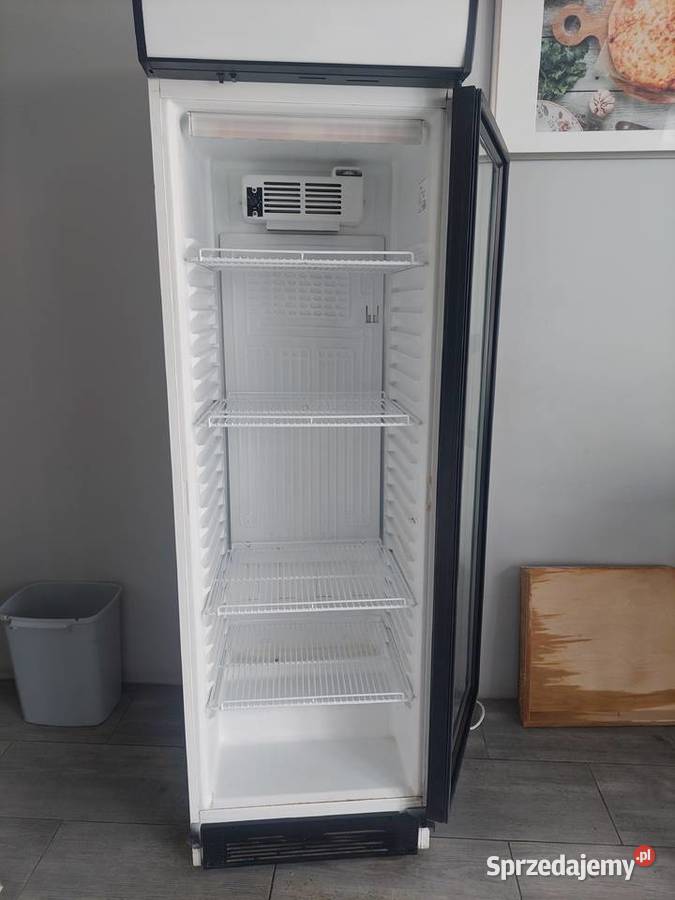 Sprzedam witrynę na napoje Gastronomia