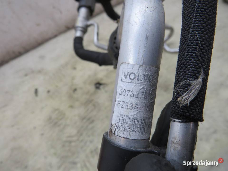 WĄŻ PRZEWÓD KLIMATYZACJI VOLVO XC60 30733761 osobowe