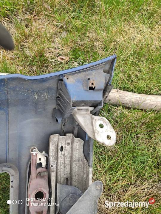 BMW E46 topasblau zderzak Bolesławiec