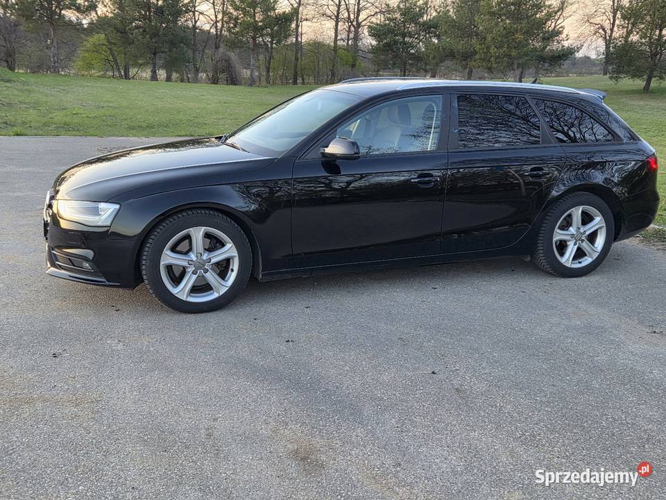 Audi A4 B8 20 TDI manual ceramika xenon 2XPDC