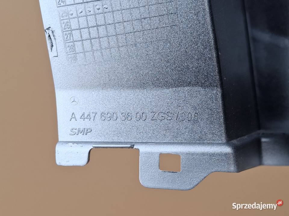 MERCEDES VITO W447 OSŁONA NAROŻNIK LAMPY LEWY Bieleń sprzedam