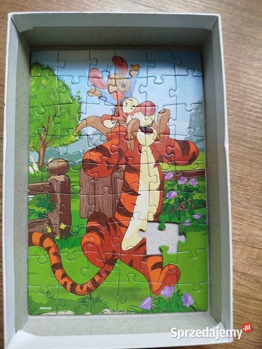 Świnka Peppa puzzle książeczka Wizyta u Oświęcim