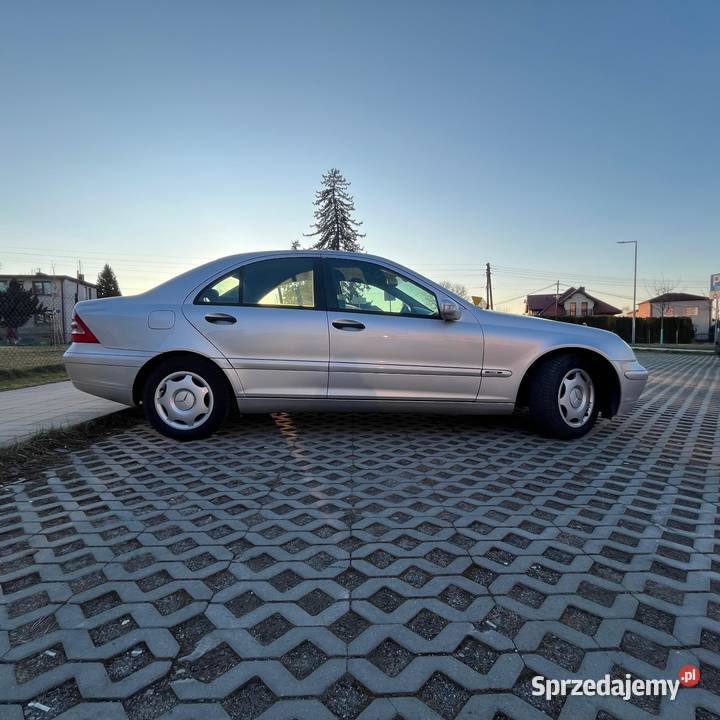 Mercedes w203 22 cdi zero korozji 314km Dąbrowa Górnicza sprzedam