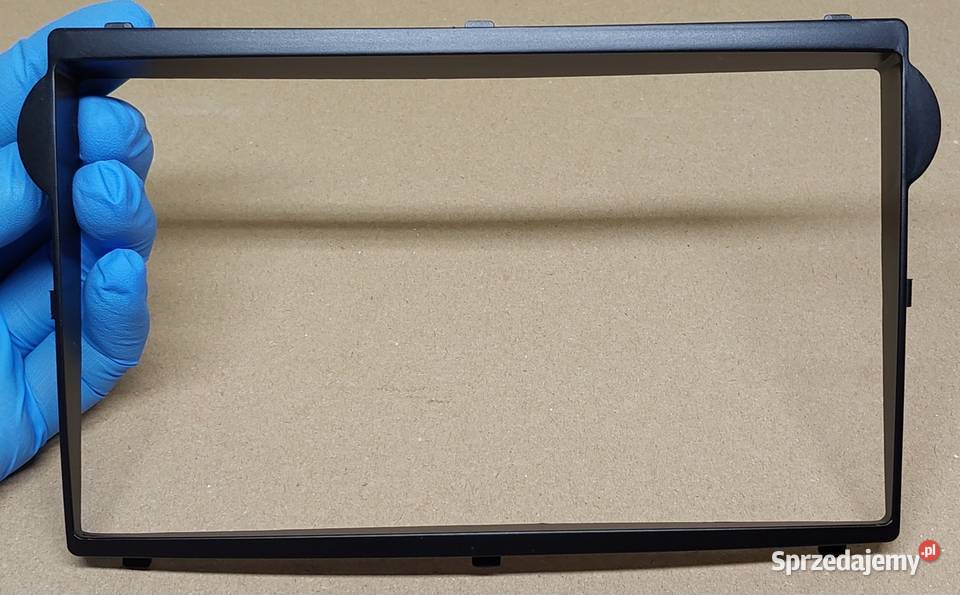 RAMKA RADIA 2 DIN HYUNDAI H1 20072015 CARAV