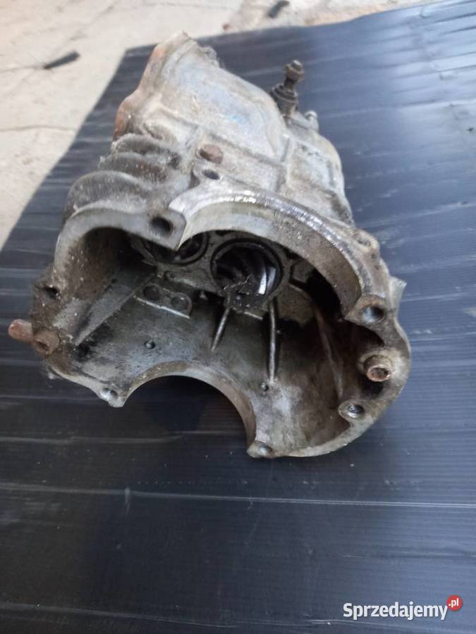 Skrzynia biegów fiat 126p maluch części osobowe dolnośląskie Legnica