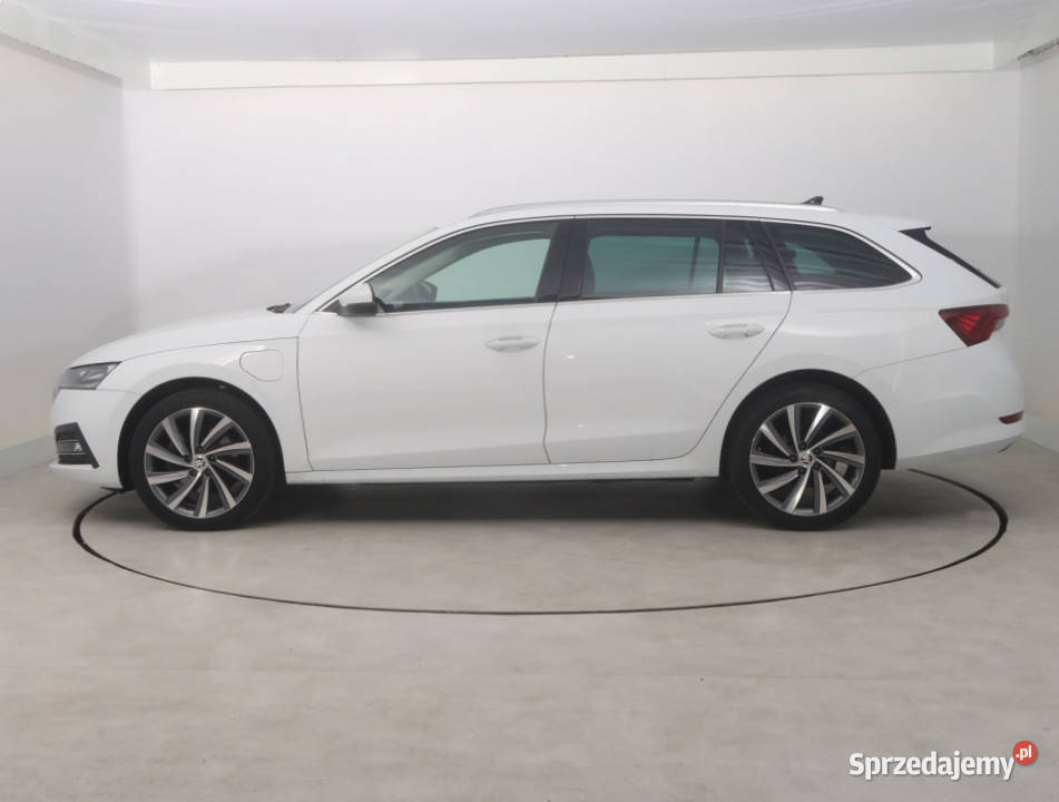 Skoda Octavia 14 TSI iV nieuszkodzony