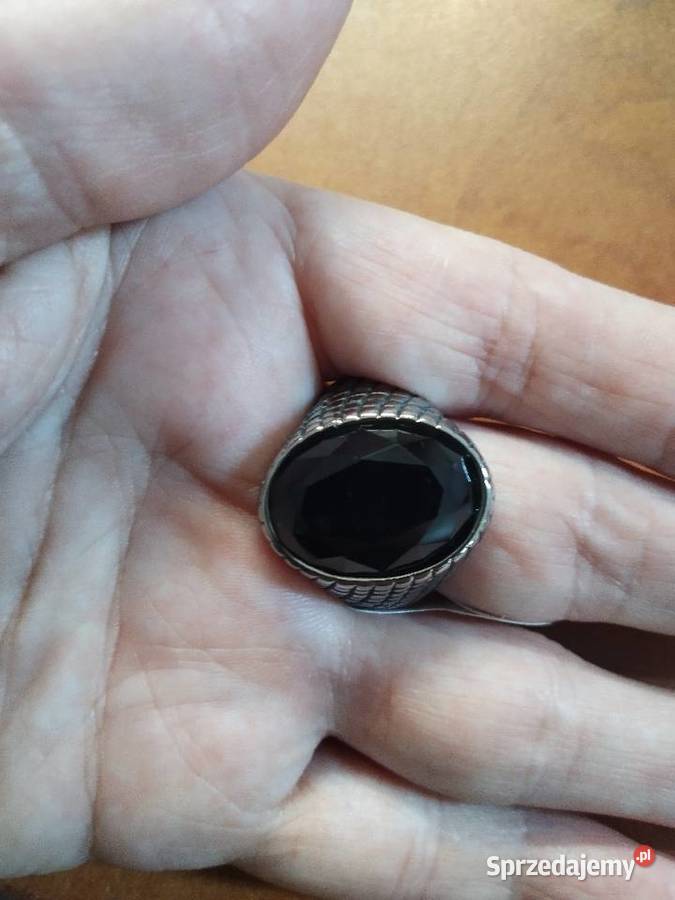 Sygnet Nowy stal chirurgiczna onyks owalny 26 Wałcz sprzedam