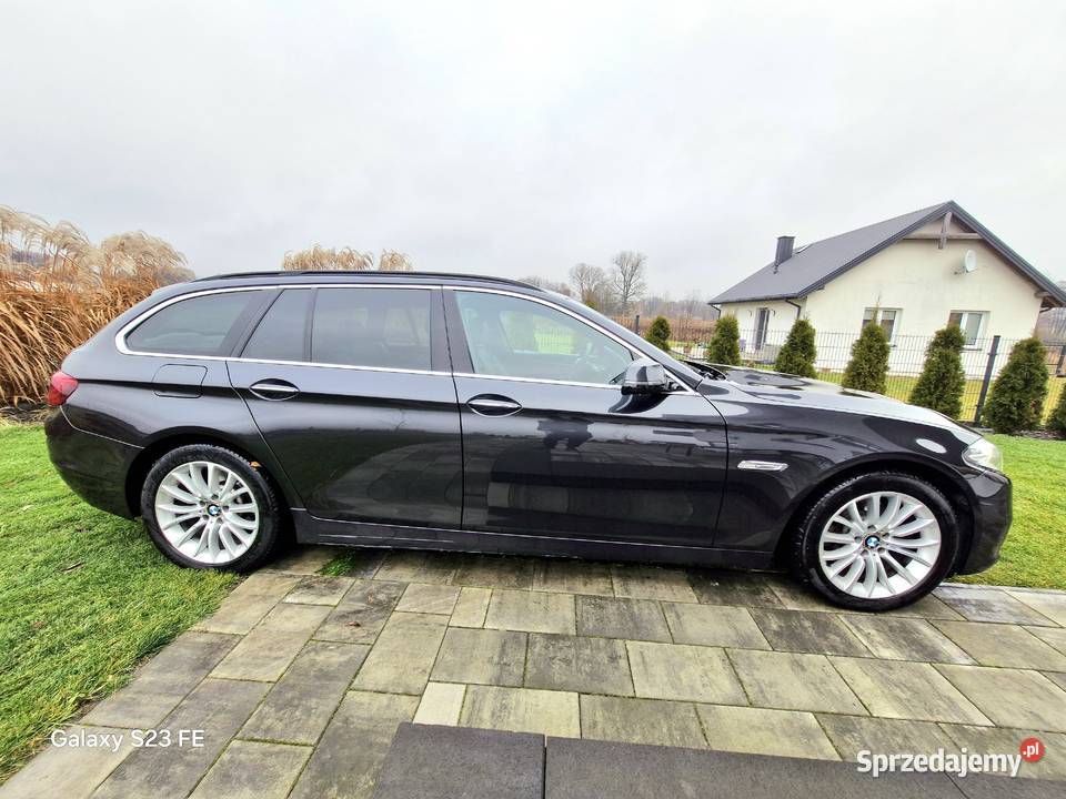 BMW 520xd 13r salon 235tkm Luxury nieuszkodzony Józefów
