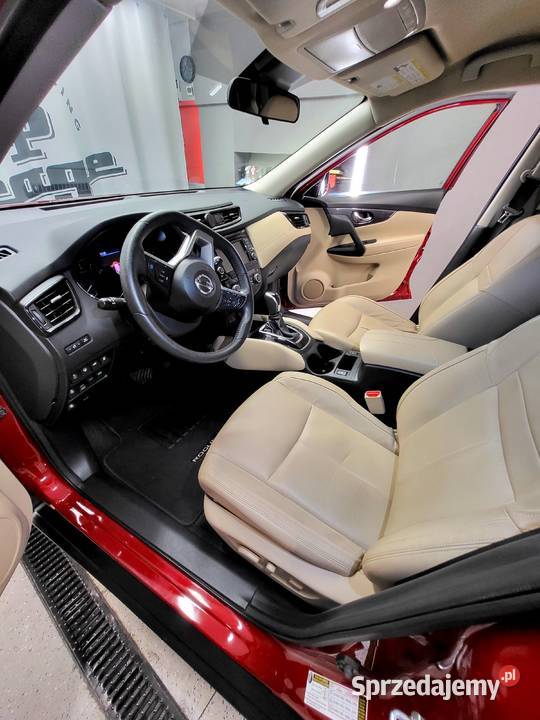 Nissan Rogue 4x4 automat kremowe skóry Białystok