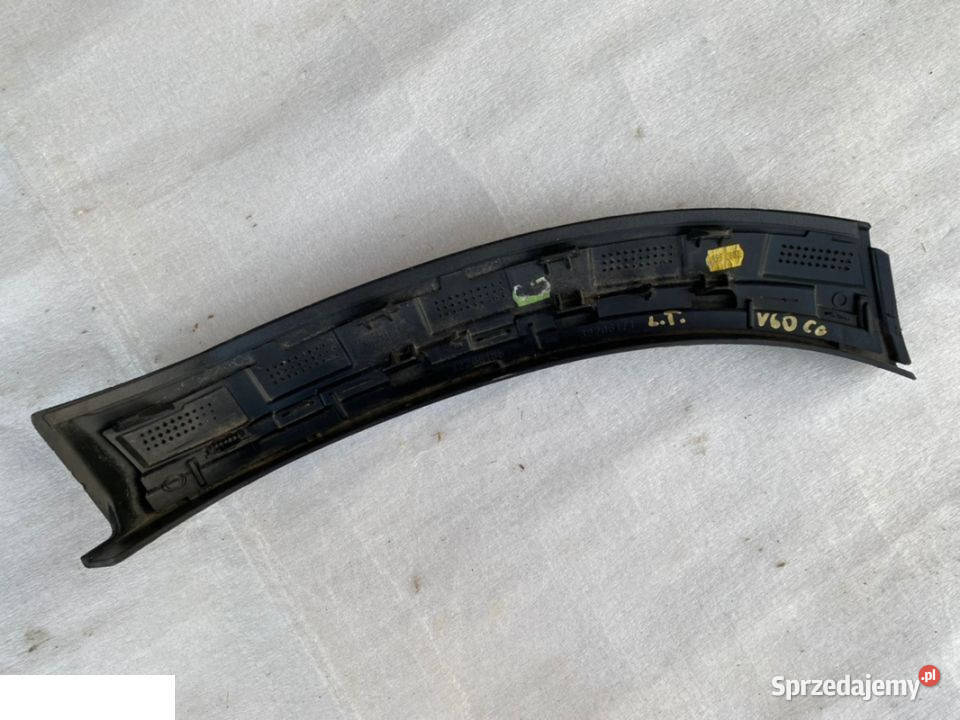 Volvo V60 CC listwa tyl lewa strona 32206171 Części lubelskie