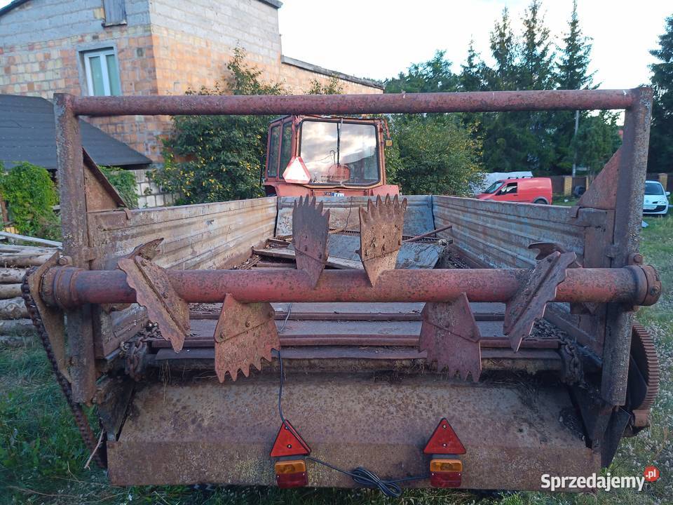 rozrzutnik obornika nieuszkodzony Grabówka