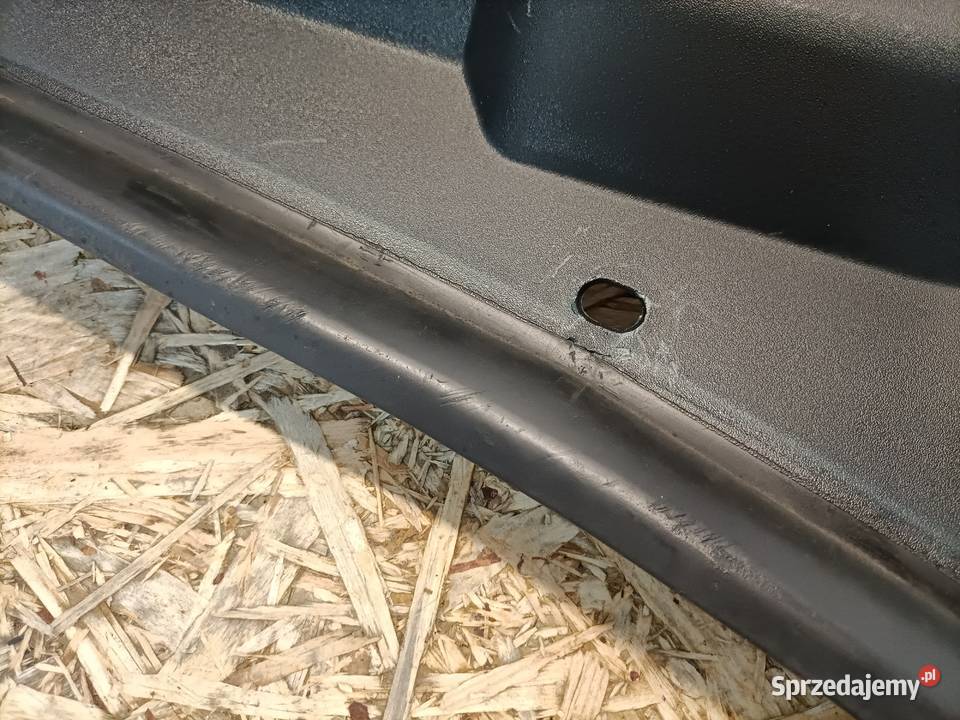 CHRYSLER 300C PODSZYBIE PRZEDNIE 04805834AB osobowe wielkopolskie Pleszew