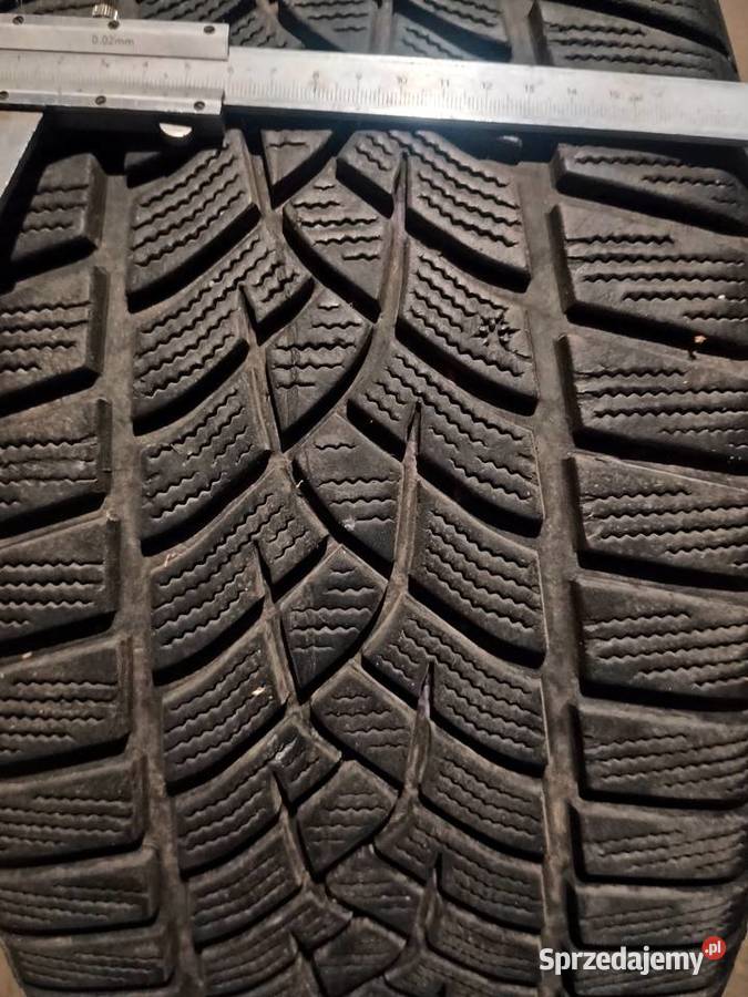 Opony zimowe Goodyear 225 40 R18 92W Lublin