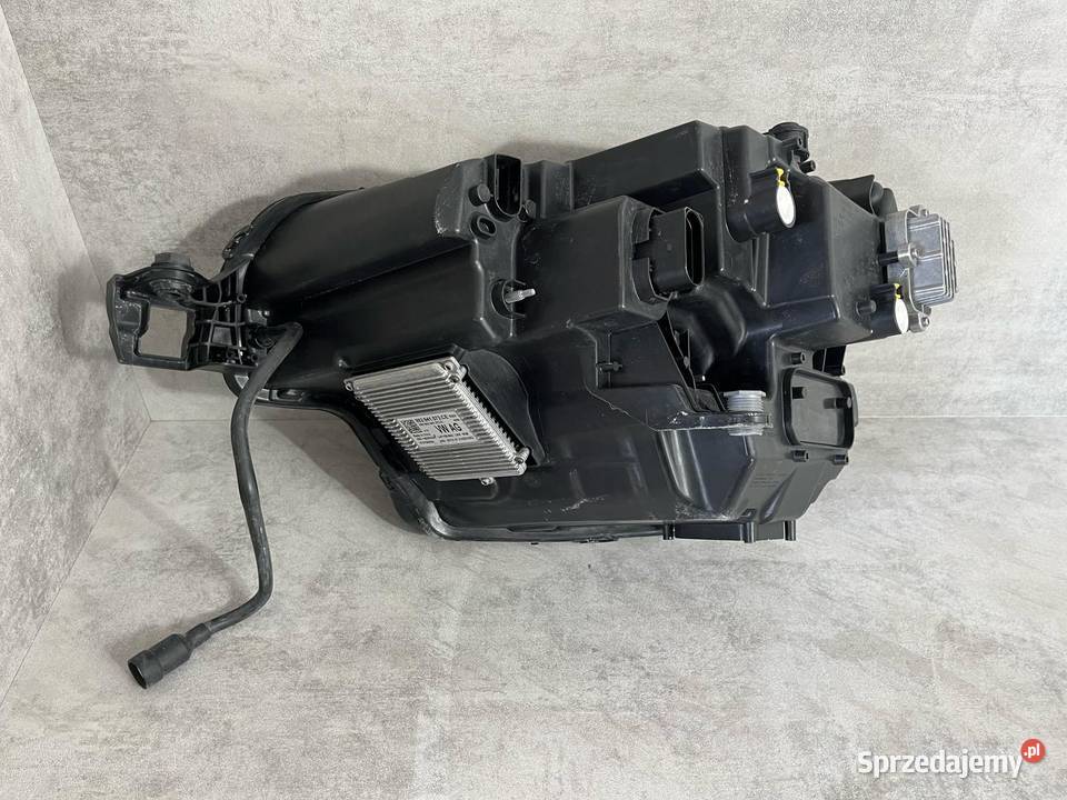 SKODA KAROQ 22r LIFT FULL LED LAMPA PRZÓD PRAWA Wijewo