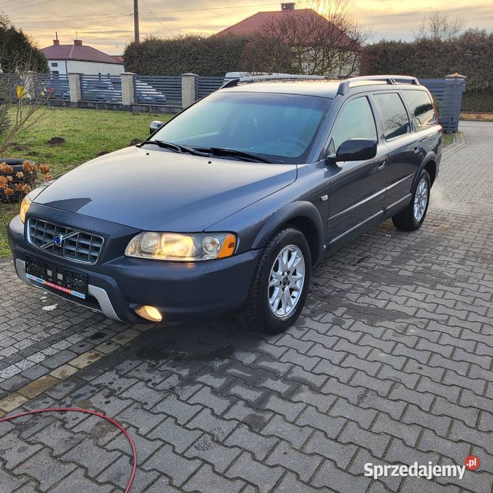 Volvo XC 70 24D AWD Momentum bezwypadkowy bez Góra Kalwaria