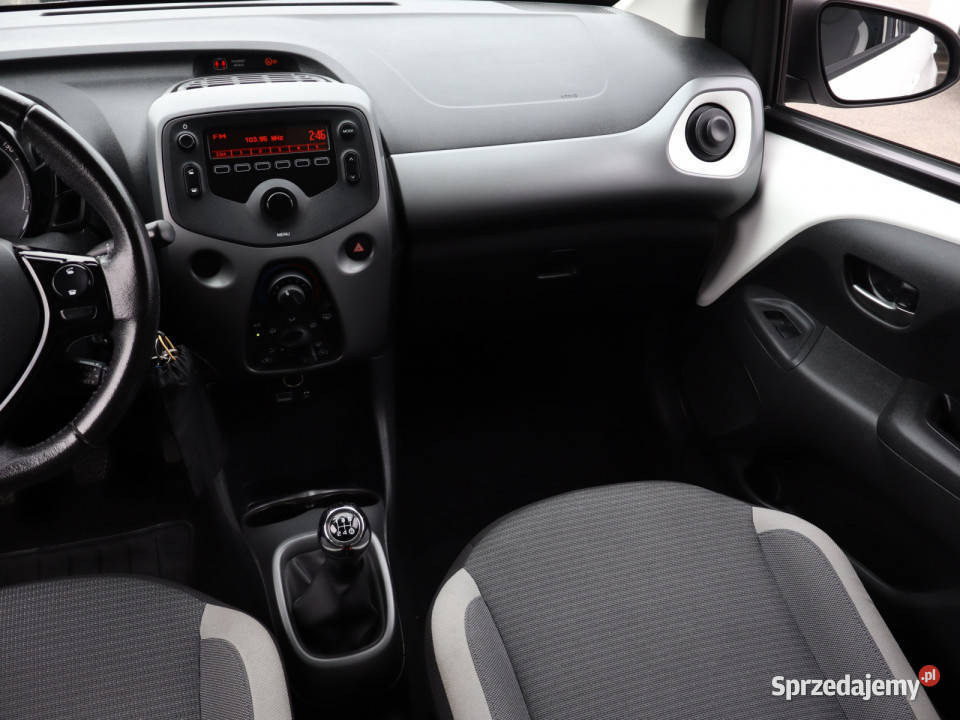 Toyota Aygo 10 VVTi dolnośląskie Bielany Wrocławskie