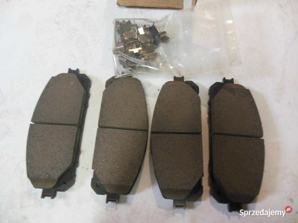 KLOCKI HAMULCOWE 68227573AD PRZÓD PRZEDNIE sprzedam