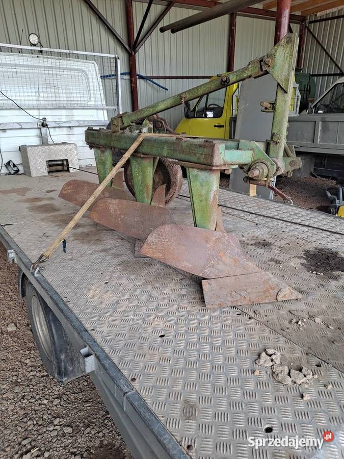 Pług 3 Orlik Nowa Słupia