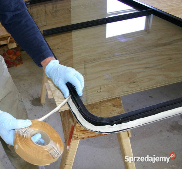 Montaż i naprawy w kamperach przyczepach Piaseczno