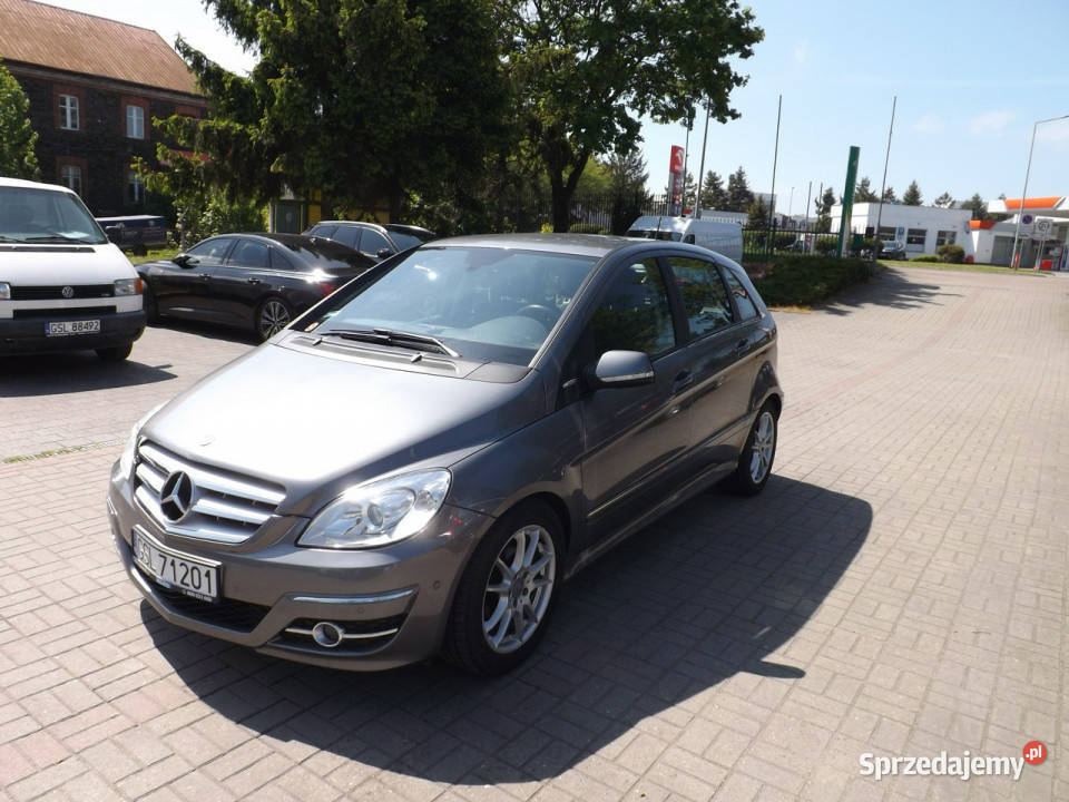 Mercedes B 180 W245 20052011 Rok produkcji 2011 Słupsk