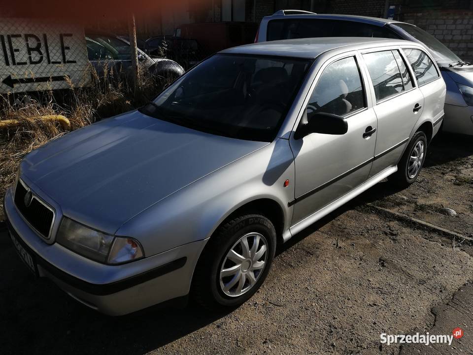 Skoda Octavia 16 benzyna 105 koni niezawodna benzyna Poznań