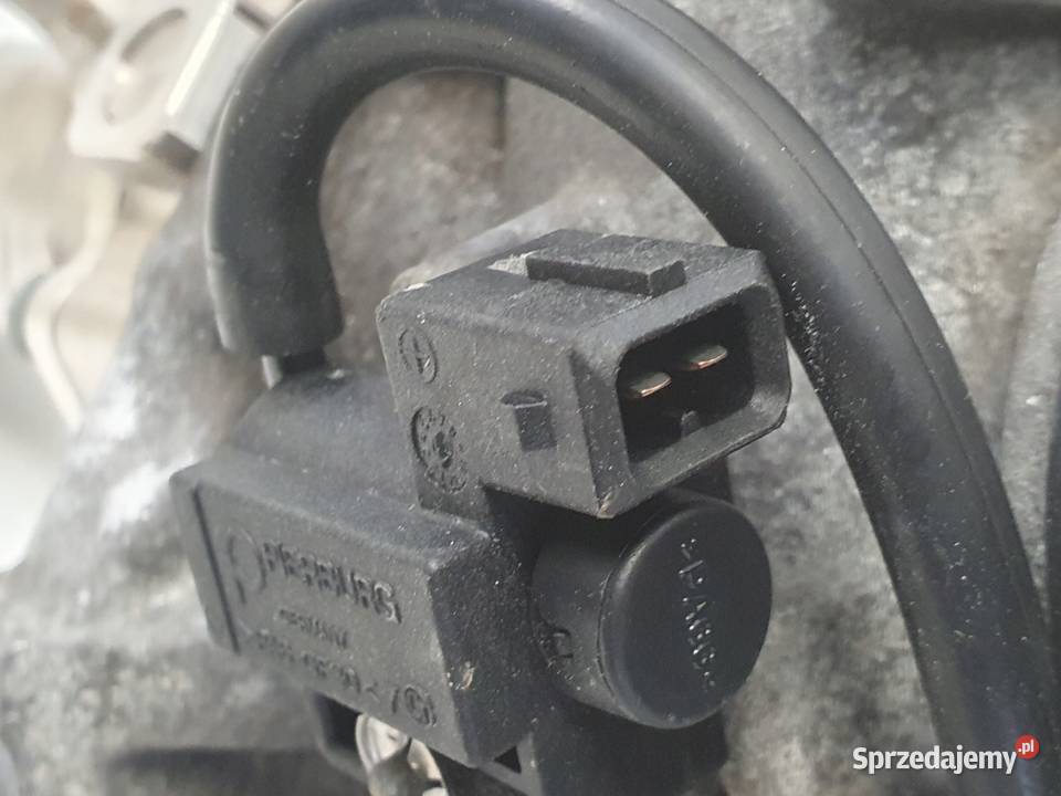 Volvo XC60 24 D D5 CHŁODNICA SPALIN egr 880765R osobowe Chełm