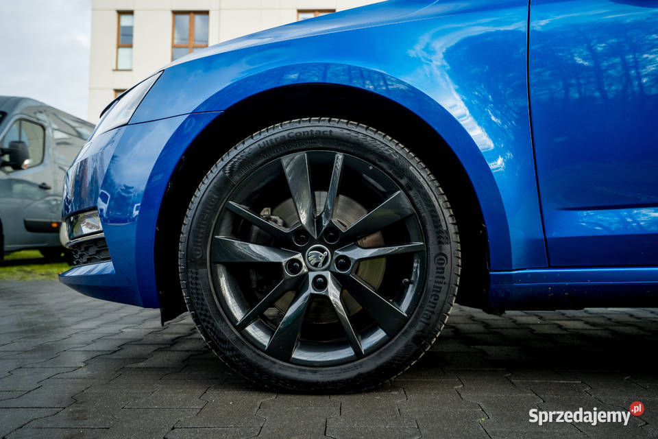 Skoda Octavia 18TSI 201718 180 Style LED DACH świętokrzyskie Kielce