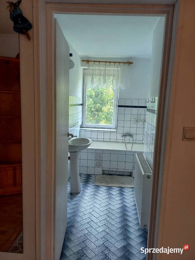Dom wolnostojacy do zamieszkania pod inwestycje Łask