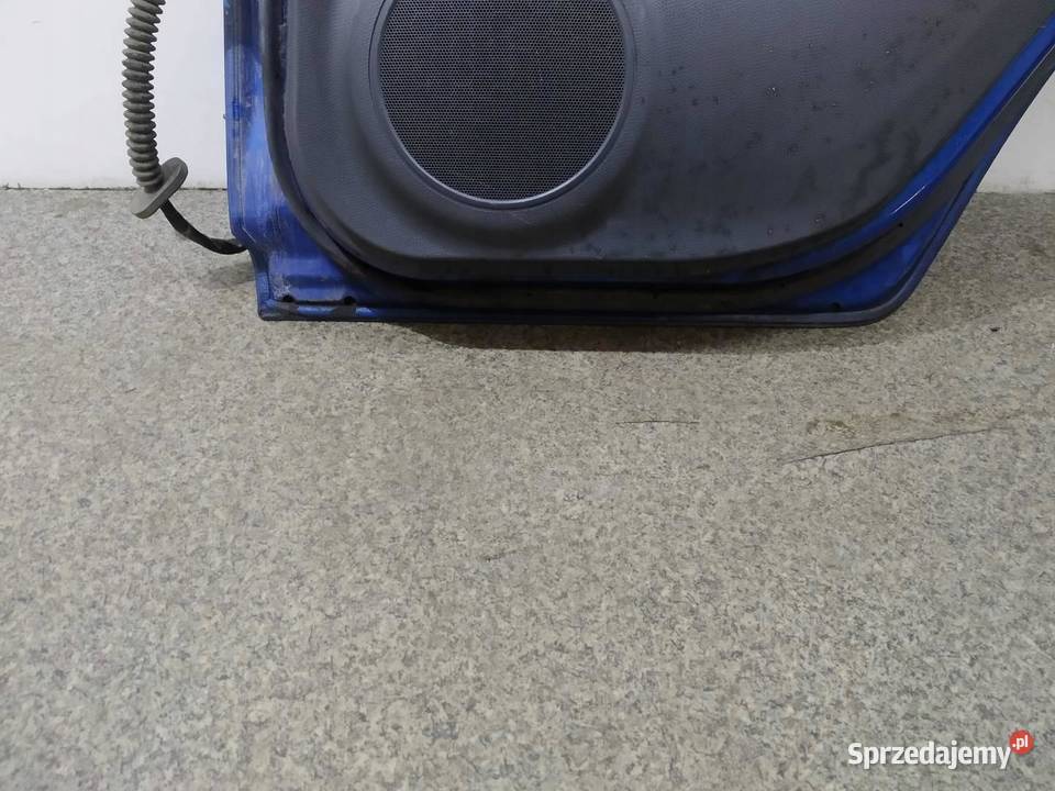 DRZWI PRAWE TYŁ NIEBIESKIE Suzuki Swift IV