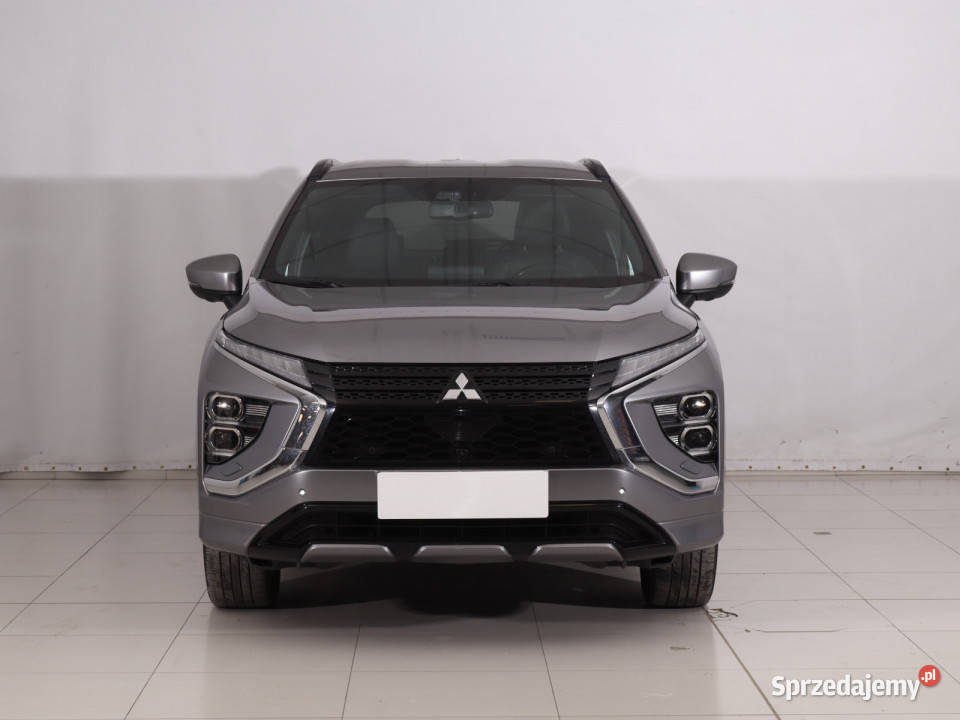 Mitsubishi Eclipse Cross PluginHybrid gniazdo USB