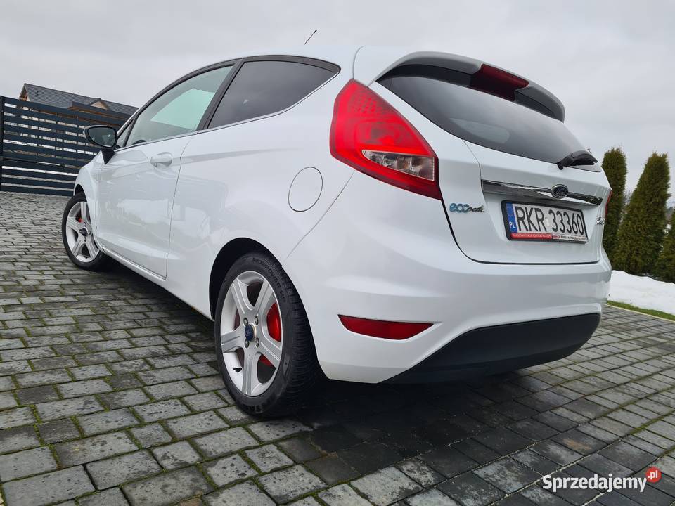 Ford fiesta mk7 16 TDCI nieuszkodzony Krosno