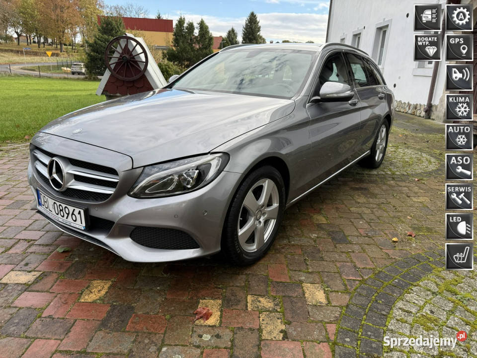 Mercedes C 180 156 90 Bezwypadkowy z Niemiec
