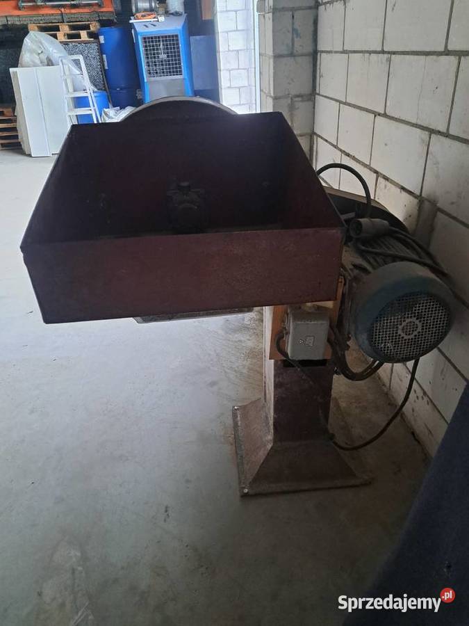 Śrutownik bijakowy Potworów