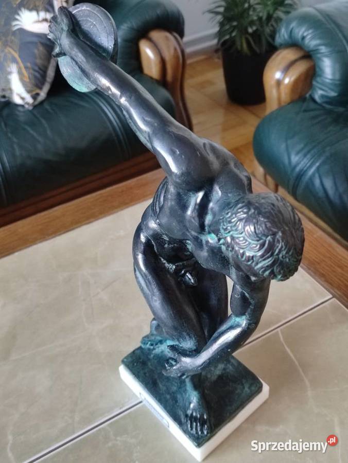 Rzeźba z brązu Dyskobolus MyronaRzucający