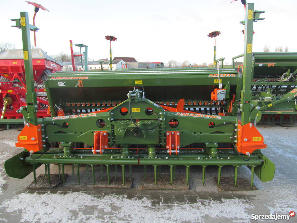 Agregat uprawowosiewny AMAZONE AD 301 RE 302 nieuszkodzony Agregaty Maszyny rolnicze Janowiec Wielkopolski