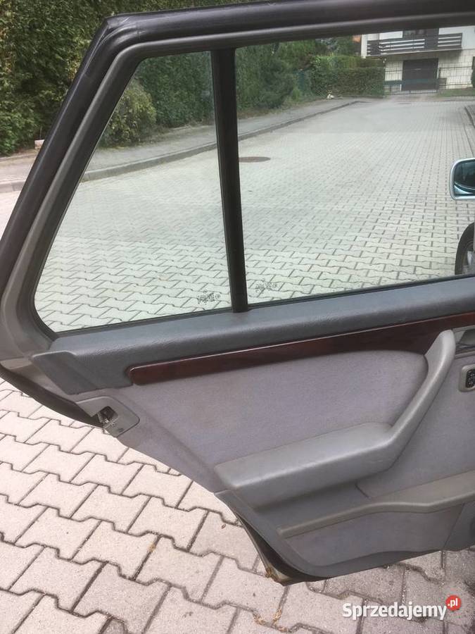 Sprzedam DUŻO wiedzy WIELBICIELOM Mercedes Benz Kraków sprzedam