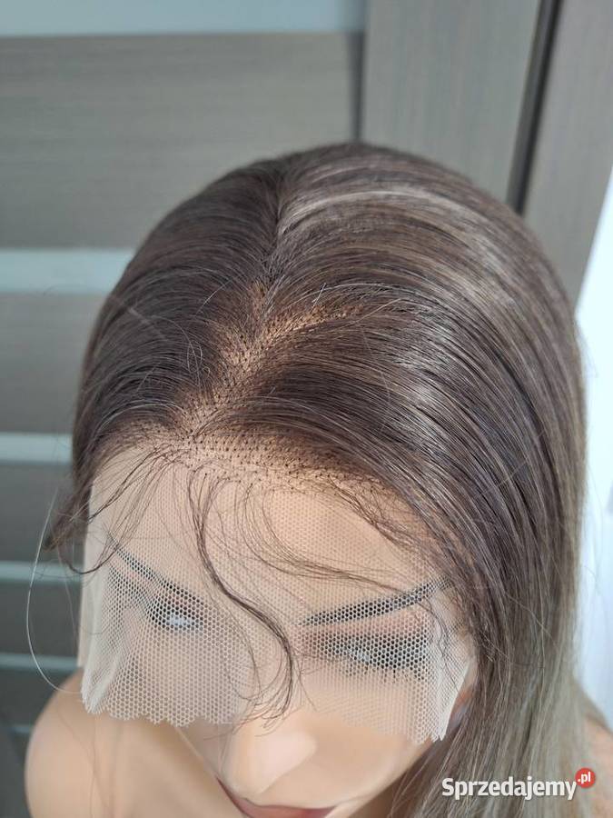 Długi koronkowy blond ombre peruka