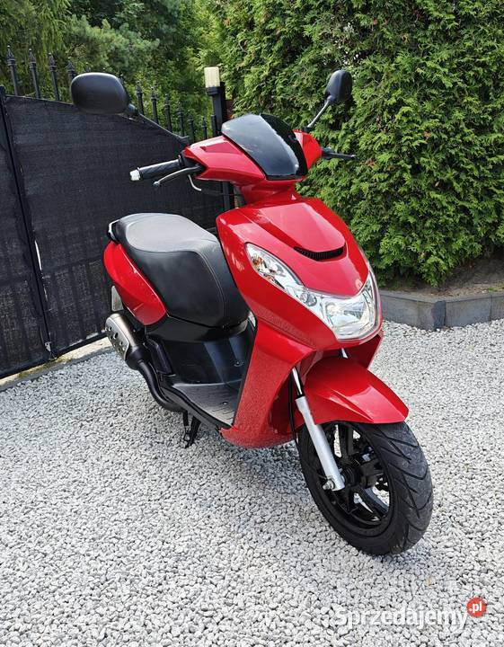 Skuter Peugeot Kisbee 50cc 2017r 3800 Mocny 2T 3800km Łask sprzedam