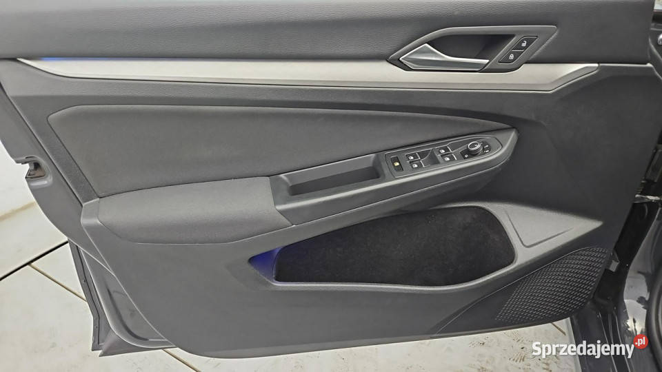 Volkswagen Golf VIII 20 TDI Life Z Polskiego Kombi mazowieckie Warszawa